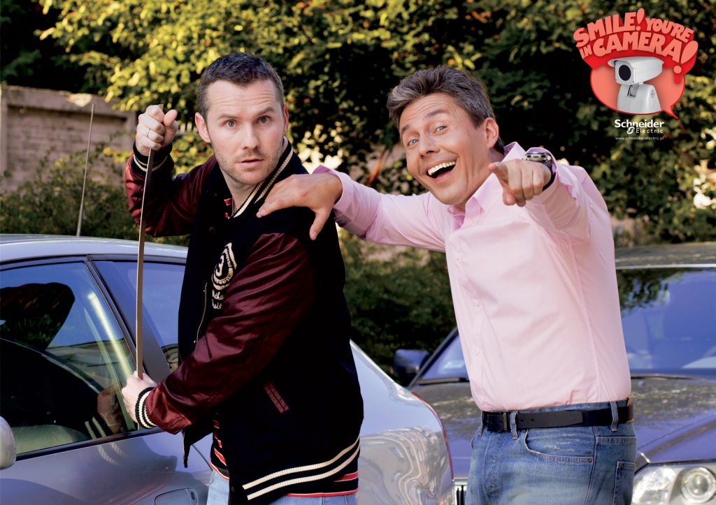 Schneider_Electric_Car_ibelieveinadv.jpg Schneider_Electric_Car_ibelieveinadv.jpg