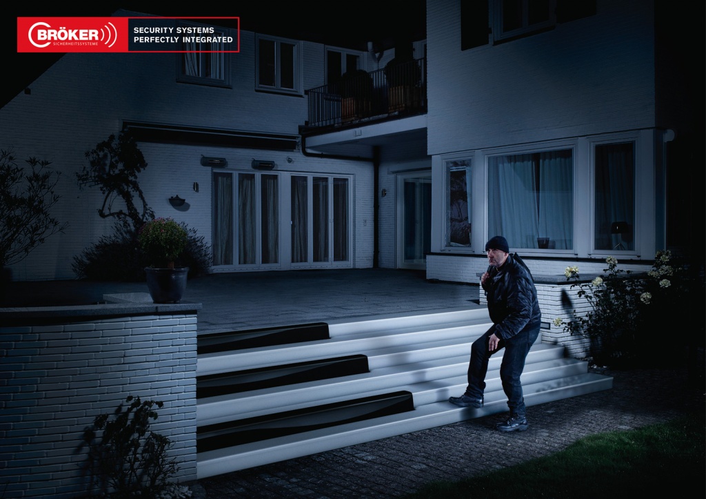 Bröker_Security_Systems_Burglars_Piano_ibelieveinadv.jpg Bröker_Security_Systems_Burglars_Piano_ibelieveinadv.jpg